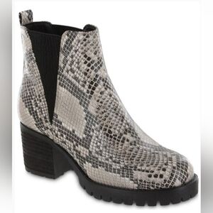 MIA Jody Snake Embossed Chelsea Boot SZ 7.5